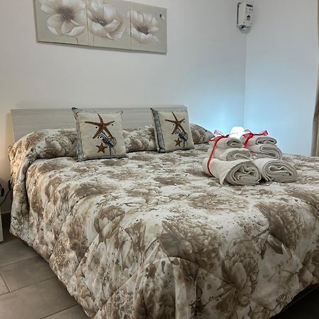 Ciccio'S House Apartment Палермо Екстериор снимка
